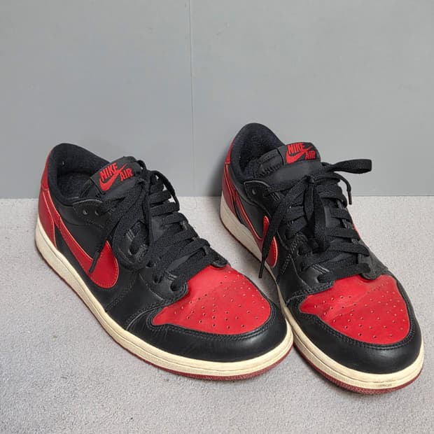 (275)
나이키 에어조던1 레트로 로우 브레드2015
