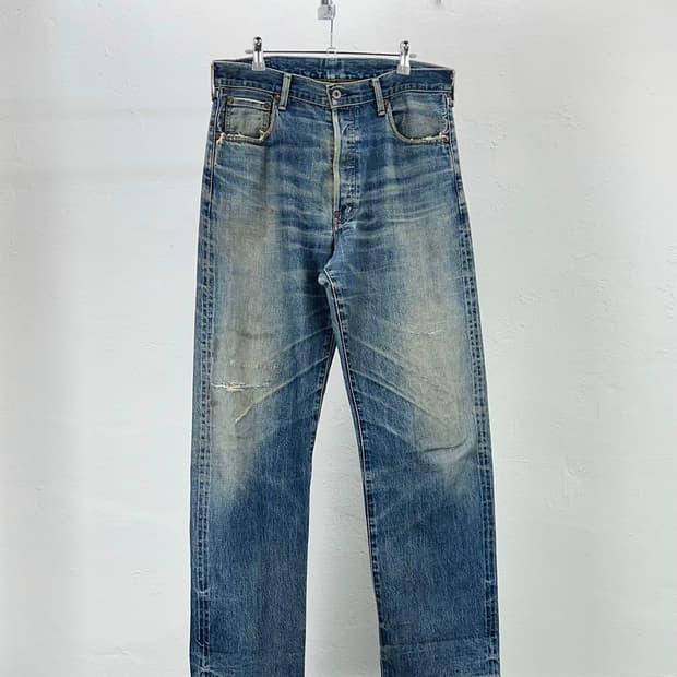 리바이스 빅 E 702 버튼 플라이 하드 페이디드 워시 데님 팬츠