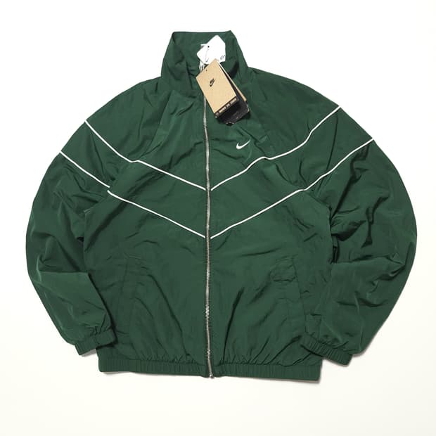 나이키 우먼 루즈 UV 윈드러너 우븐 바람막이 자켓 그린