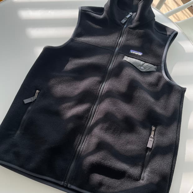 파타고니아 신칠라 플리스 베스트 M