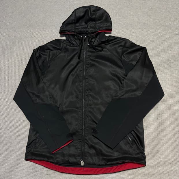 나이키 사이드로고 트레이닝 투웨이 후디