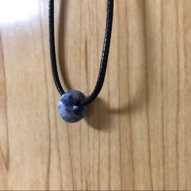블루 구슬 목걸이 