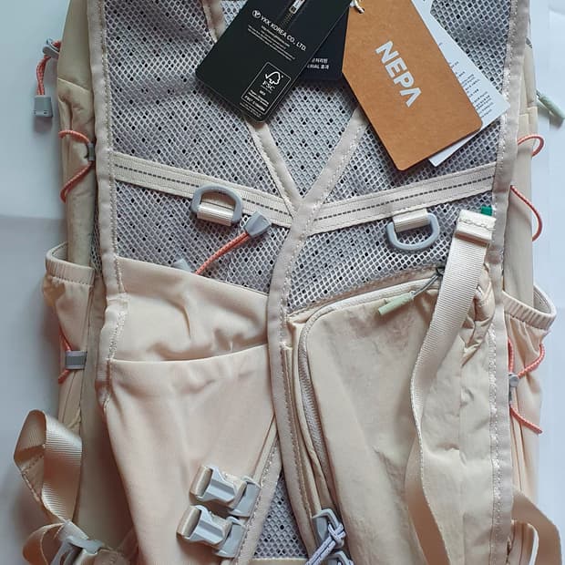 네파 레지나 15 등산배낭