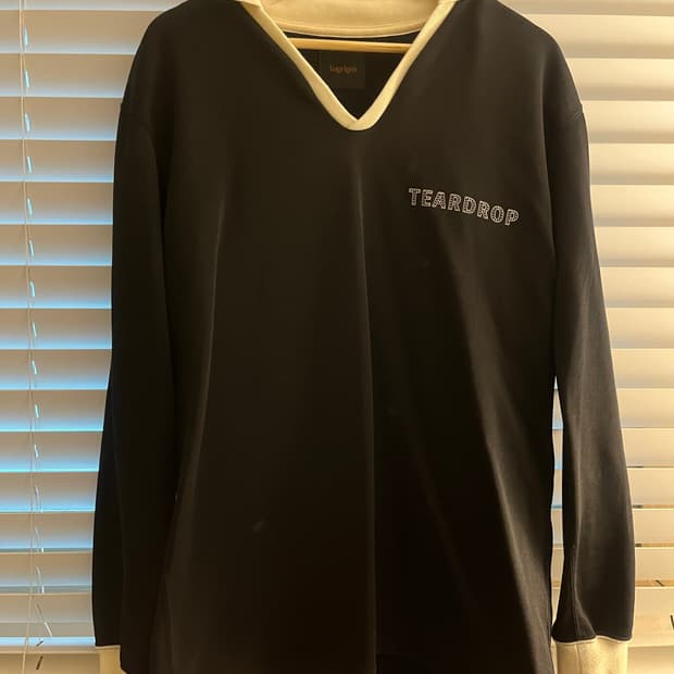 Taiga igari 스웻맨투맨 