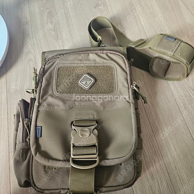 해저드4 크로스백