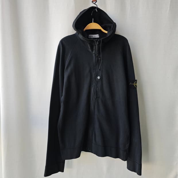 스톤아일랜드 와펜 코튼 후드 집업 블랙 M