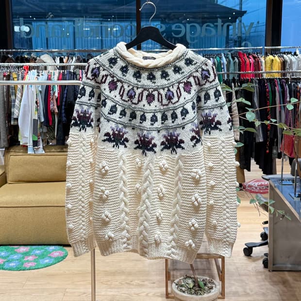 울리치 아이보리 노르딕 울 니트 