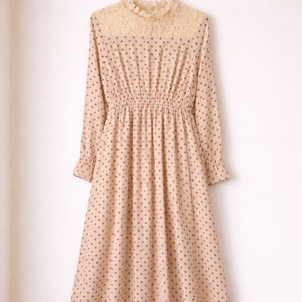 빈티지 레이스 넥 패턴 롱 원피스 아이보리