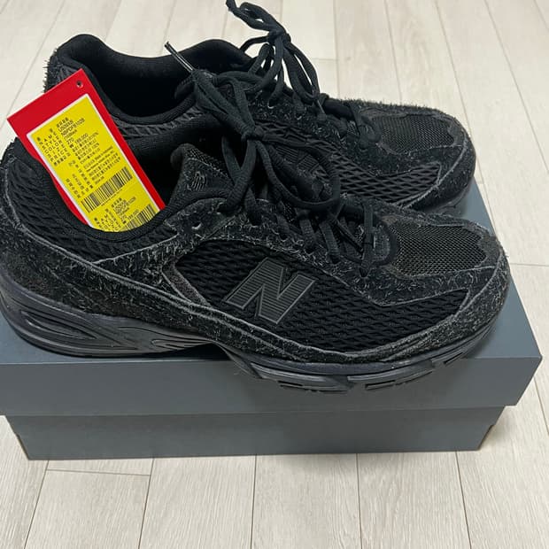 엑슬림 뉴발란스 270