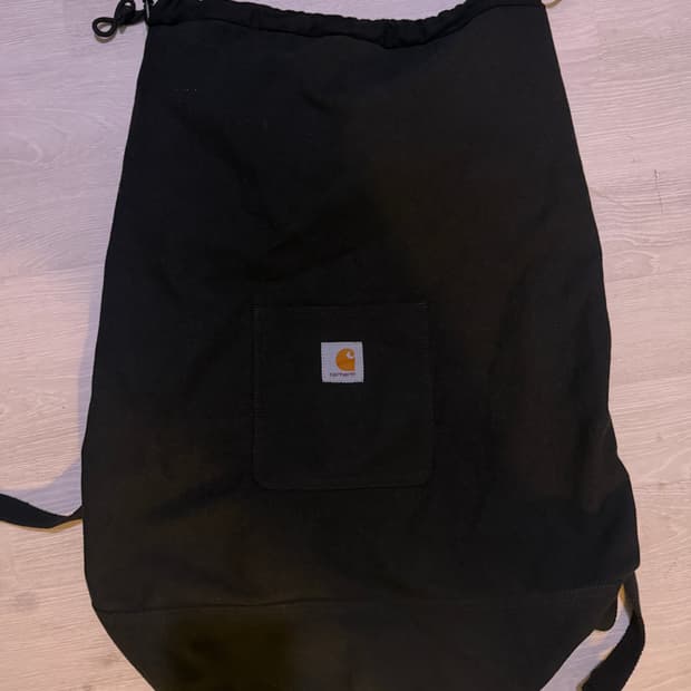 칼하트 더플백 판매합니다