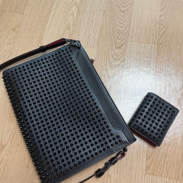 크리스찬 루부탱 클러치 백 (크로스백) 