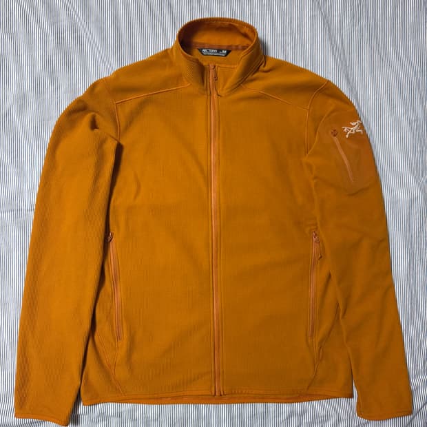 (SS급) 아크테릭스 델타 LT 자켓 revel M