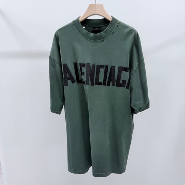 [S+급/오버핏M] 발렌시아가 뉴 테이프 반팔 티셔츠 다크 그린