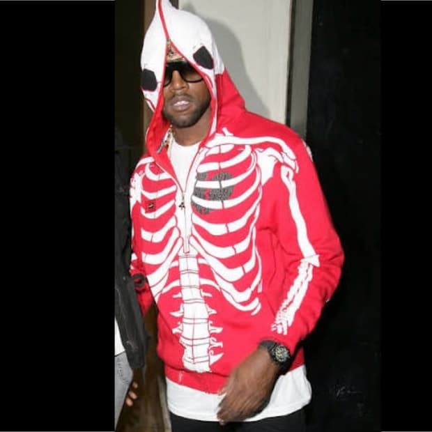 칸예 LRG 야광 스켈레톤 안감후리스 김프 후드집업 블랙버전