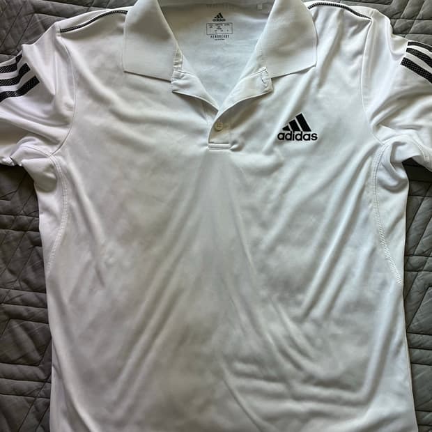 아디다스 Adidas