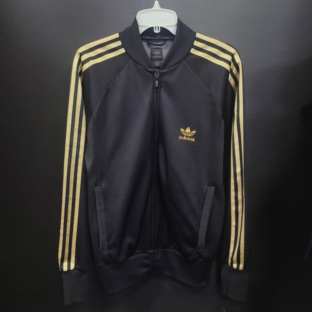 아디다스 불꽃 파이어버드 검금 블랙 골드 트랙탑 져지 