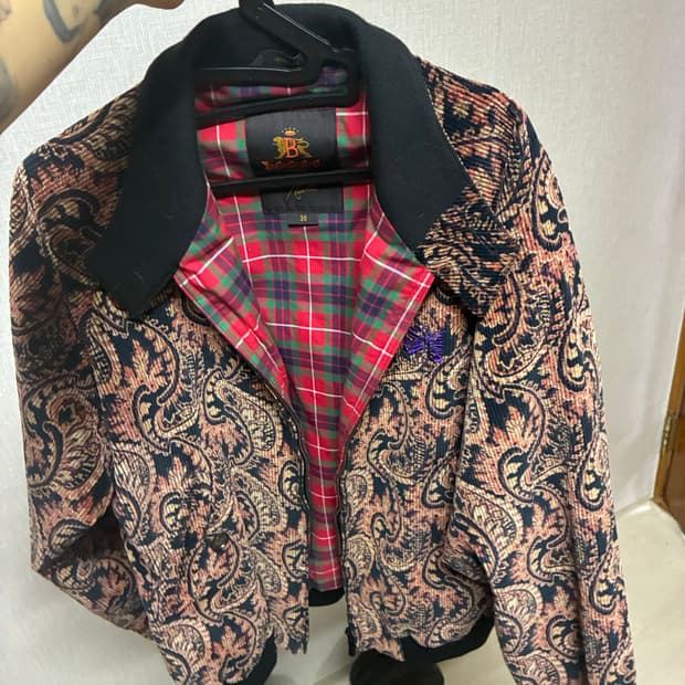 니들스 바라쿠타자켓