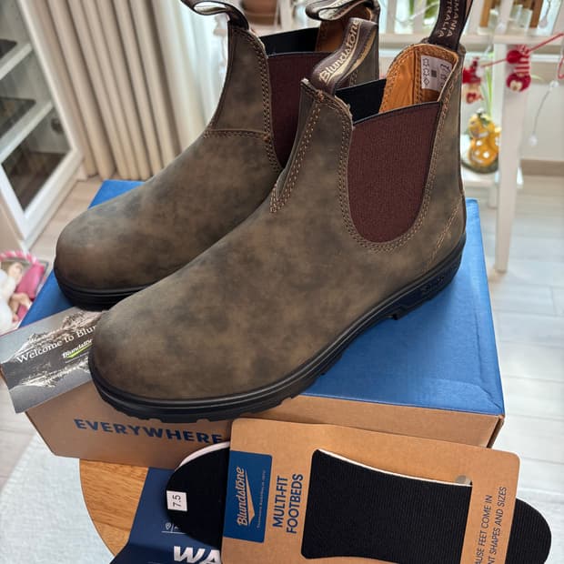 블런드스톤 585 러스틱브라운 AU7.5 265mm