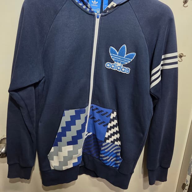 아디다스 후디집어
