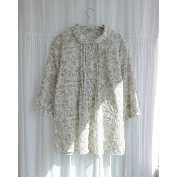 Flower vintage round shirts