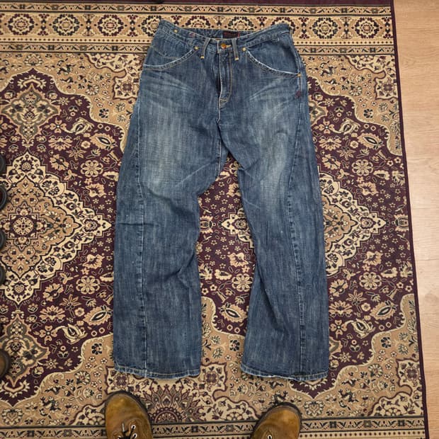 리바이스 엔지니어드진 34 사이즈