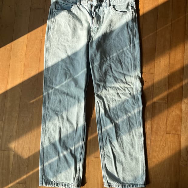 유니클로 u 레귤러 피트 진 라이트블루 33