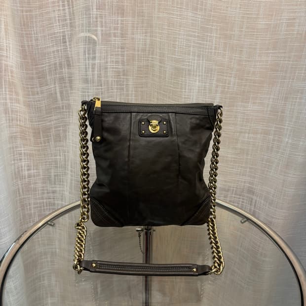 정품 마크바이 마크제이콥스 레더 숄더백    