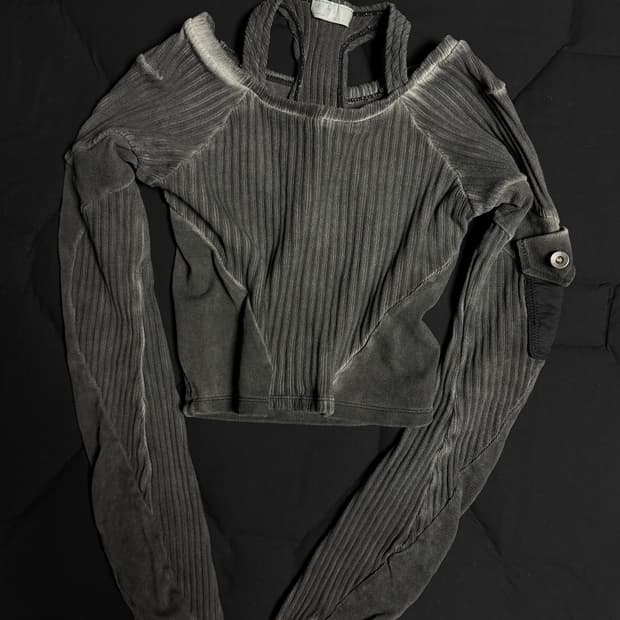 Aesynctx layered top black xs