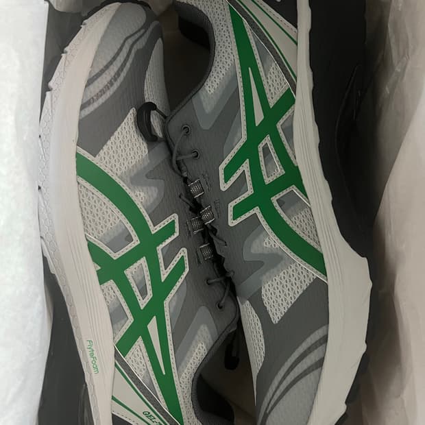 아식스 산산기어 GEL-TERRAIN SANSAN GEAR GREY V