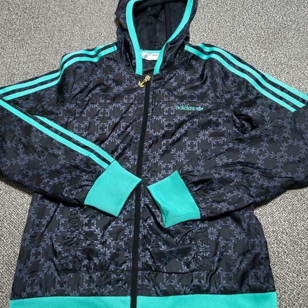 아디다스 민트라인 후드바람막이 트랙탑 90