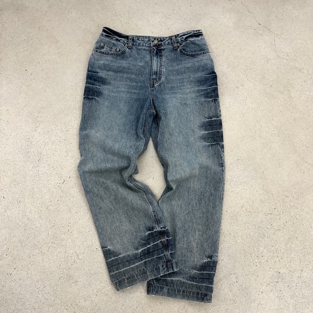 준지 24ss 워시드 코어 데님 팬츠