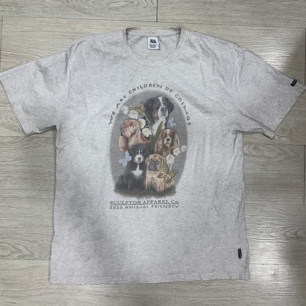 Sculptor 스컬프터 강아지 프린팅 반팔티