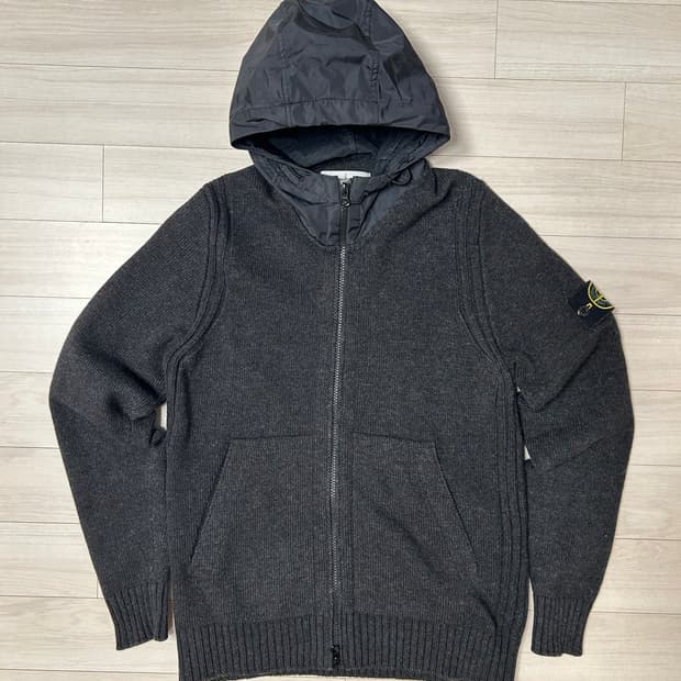 (S) 스톤아일랜드 와펜 코팅 후드집업