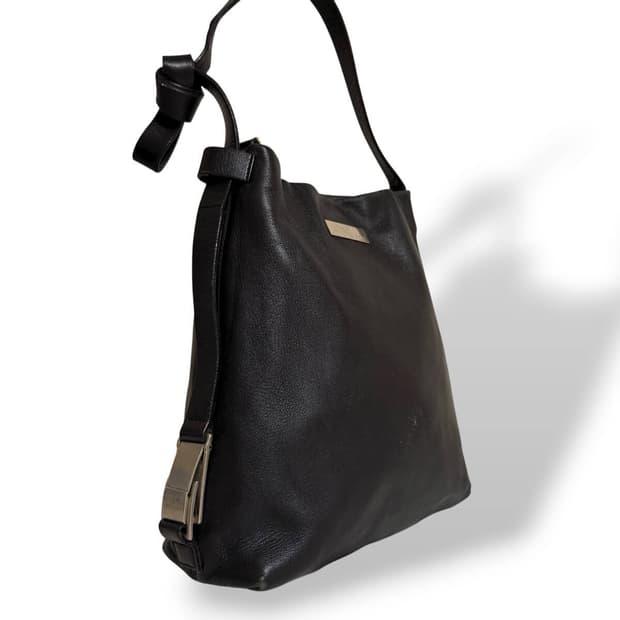 trussardi 컬렉션 라인 버클 숄더백