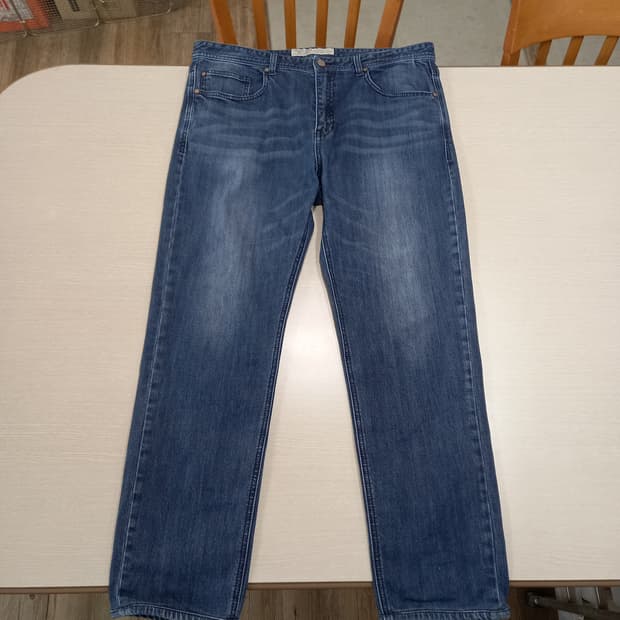 36 HAZZYS 워싱 스판 슬림일자진 36-434