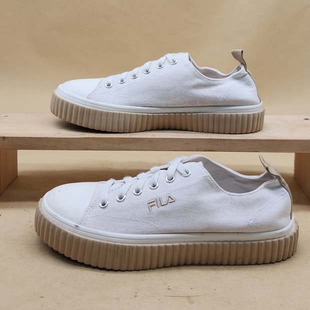 휠라 레이어 여성 스니커즈 230