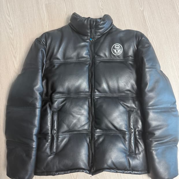 디아프바인 램스킨 패딩