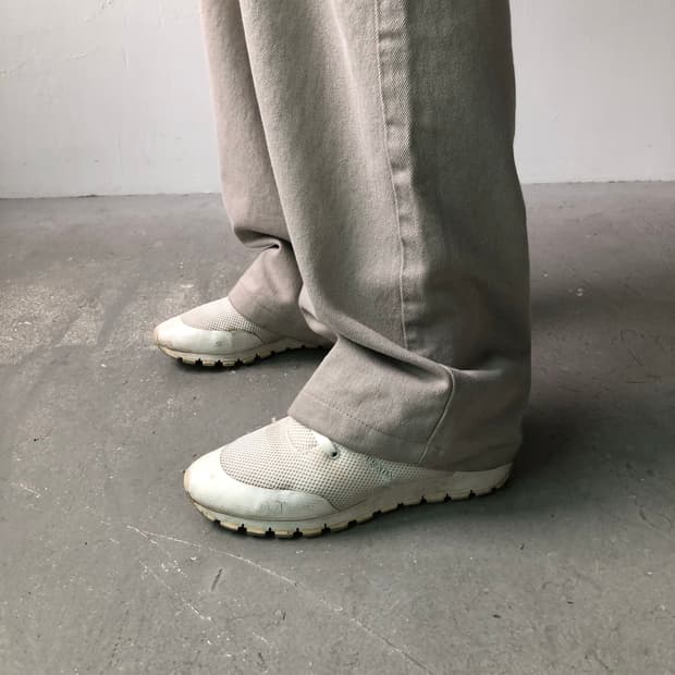 프라다 00‘s 매쉬 스니커즈