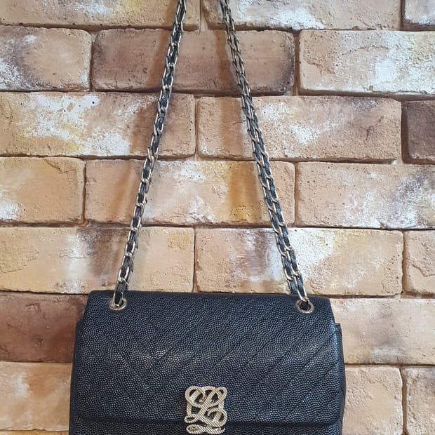 루이까또즈 블랙 퀼팅 체인 숄더백