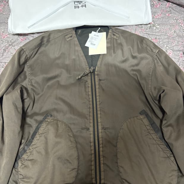 3) 폴리테루 25ss 카모라이너 판매해요