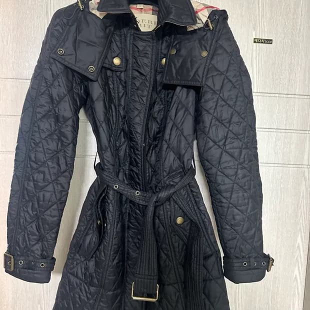 버버리 브릿 퀼팅 자켓 블랙 