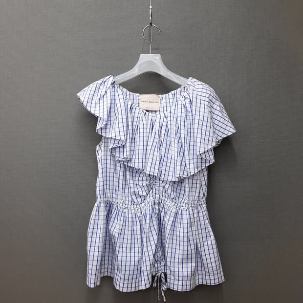 에리카카발리니 체크 프릴 오프숄더 블라우스 40사이즈