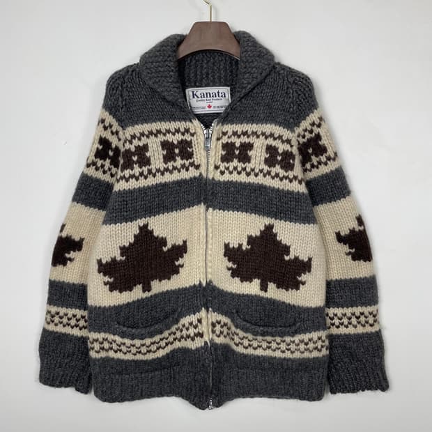 CANADA Kanata 카나타 버진울 코위찬