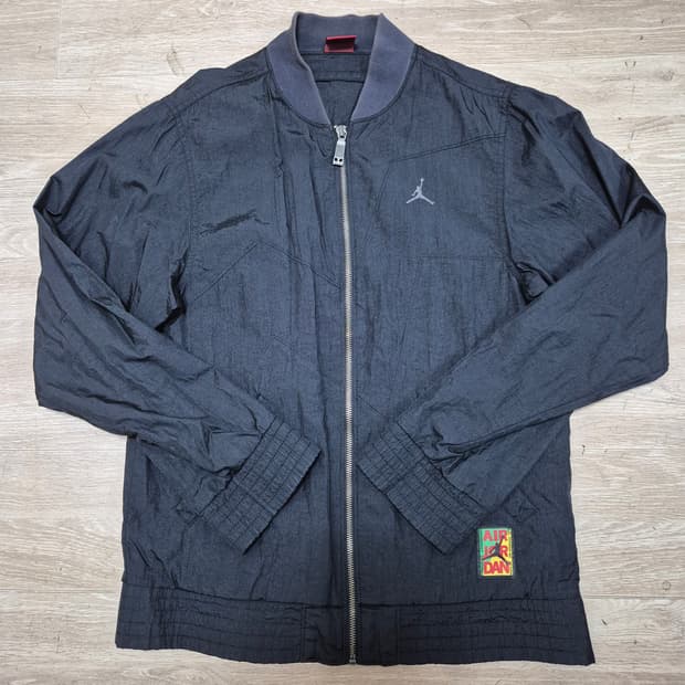 조던 점프맨 우븐 바람막이 봄버 자켓