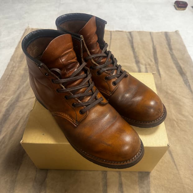 (275) 레드윙 9016 브라운