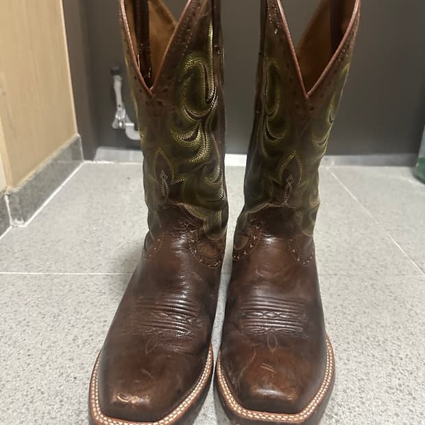 Ariat 웨스턴 부츠