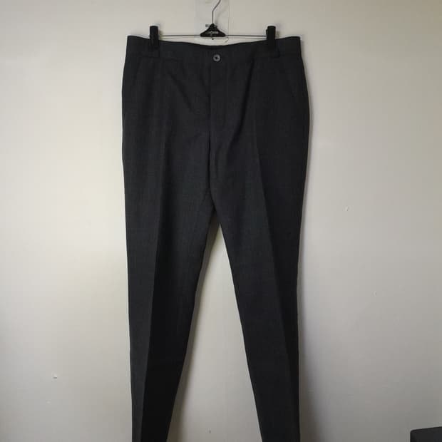 톰브라운 다크그레이 울슬랙스 SIZE1