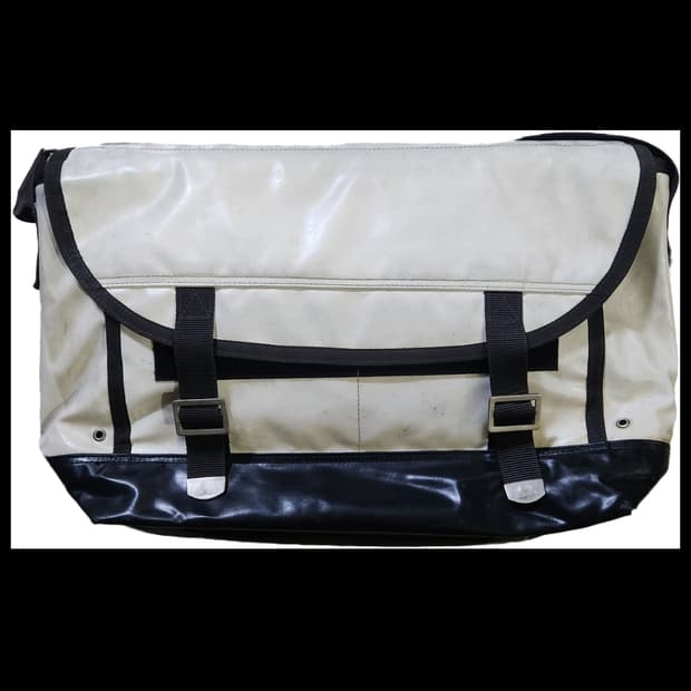 마가렛 호웰 크로스백 /프라이탁/포터/