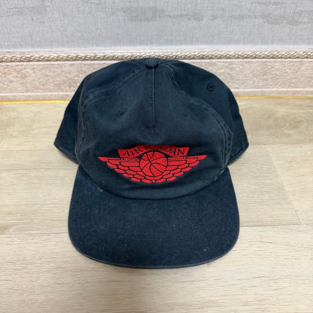 조던 프로 레어 에어 언스트럭처 햇 블랙 칠리 레드 M-L