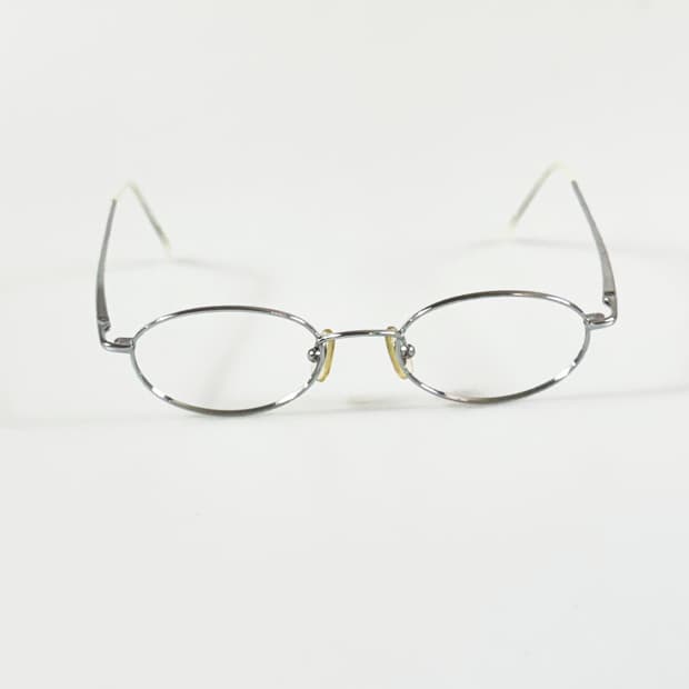 실버 슬림 오벌 메탈 프레임 빈티지 안경